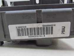 RENAULT LAGUNA II ESPACE IV SKRZYNKA BEZPIECZNIKOW MODUL UCH 8200283815B 8200004201E