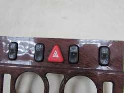 MERCEDES E KLASA W210 97-03 PANEL STEROWNIA PRZELACZNIK RAMKA DEKOR 2108200051