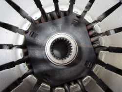 OPEL ASTRA V K CORSA E 1.0 T B10XFL SPRZEGLO TARCZA DOCISK SZTYWNE 55494700 9223223 15-18