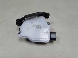 TOYOTA YARIS IV 20-24 ZAMEK KLAPY BAGAZNIKA TYL 3 PIN