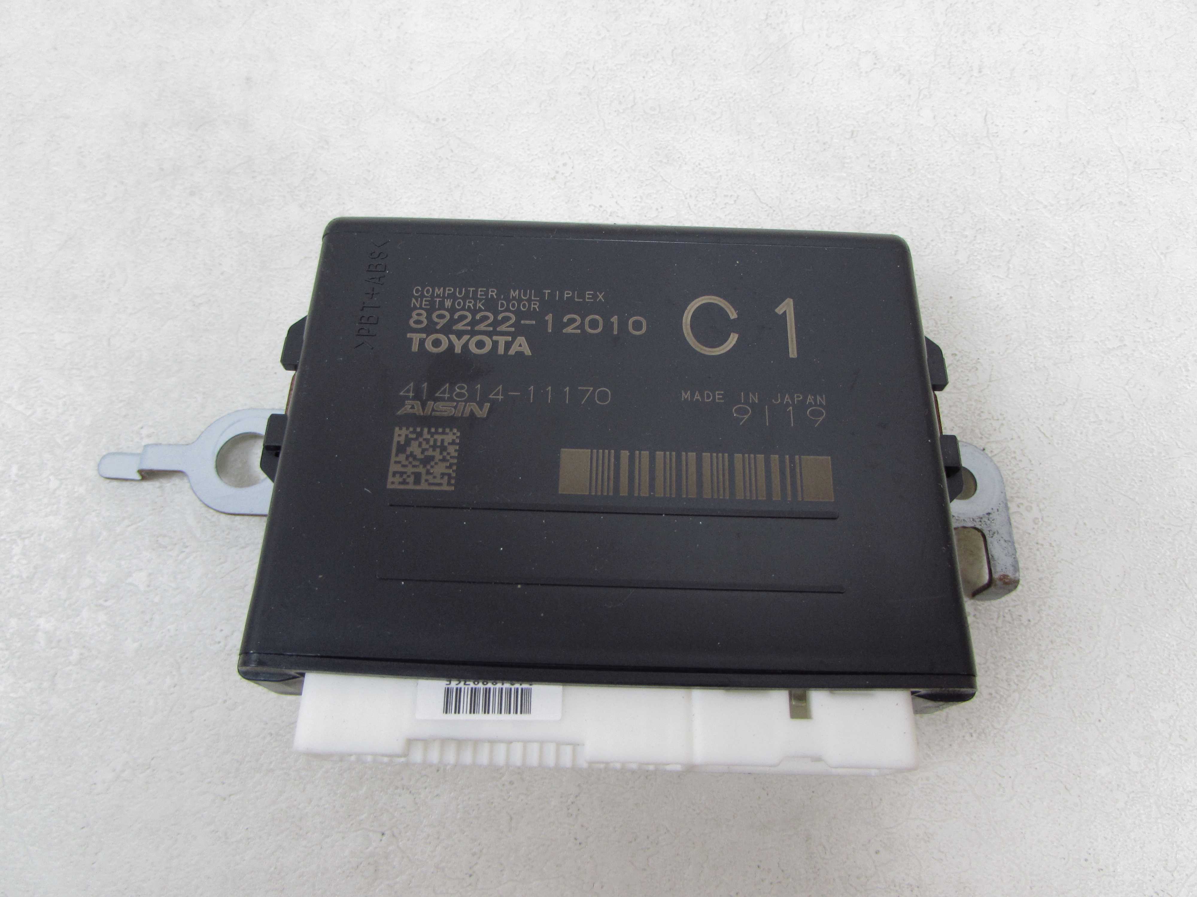 TOYOTA COROLLA E21 XII MODUL STEROWNIK ZAMKA KLAPY ELEKTRYCZNEJ 89222-12010 19-23