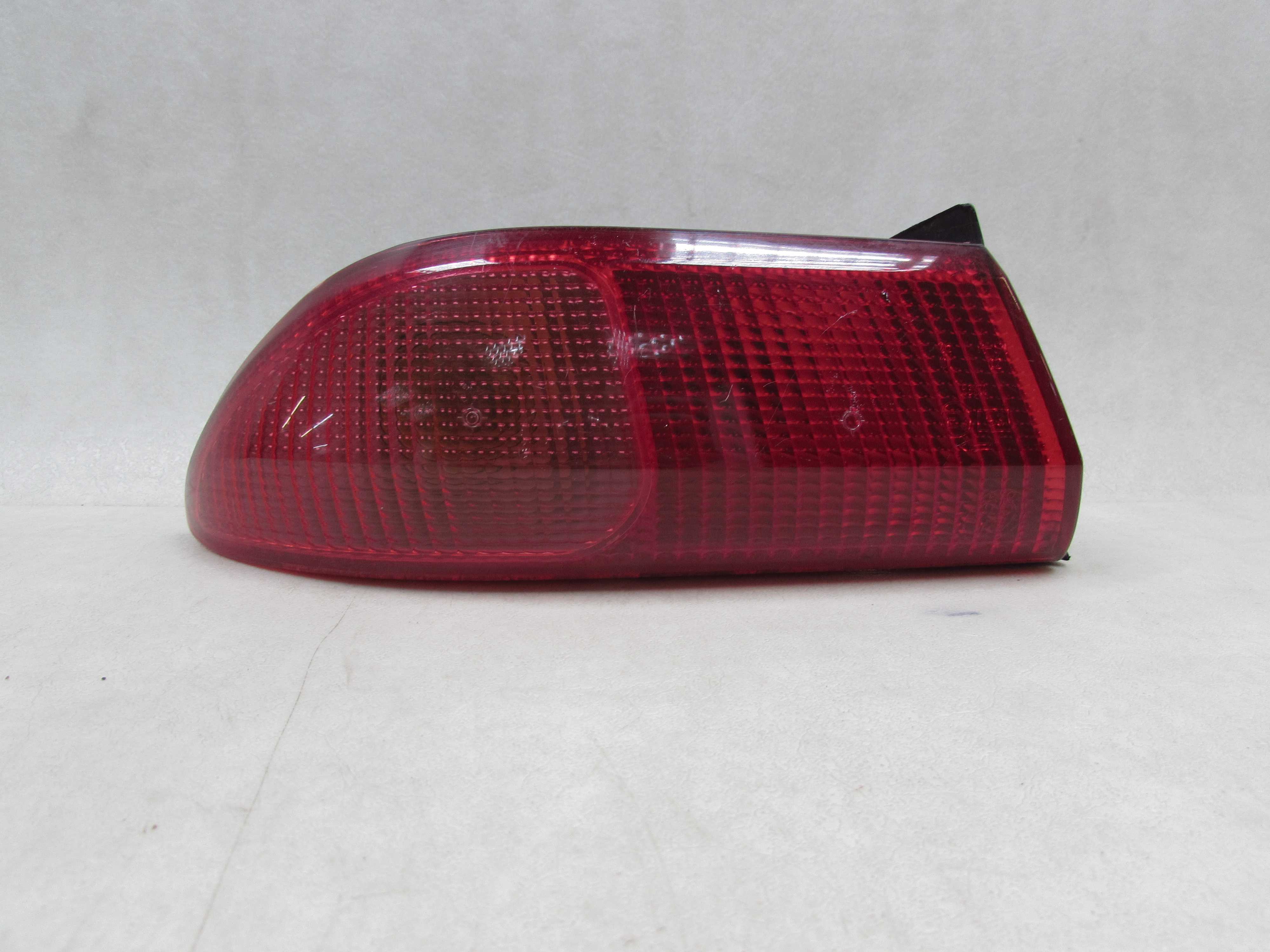 ALFA ROMEO 156 KOMBI 97-06 LAMPA TYL LEWA 60620137