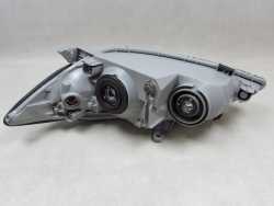 TOYOTA CAMRY VI XV30 01-06 LAMPA REFLEKTOR PRZOD PRAWA TYC EU