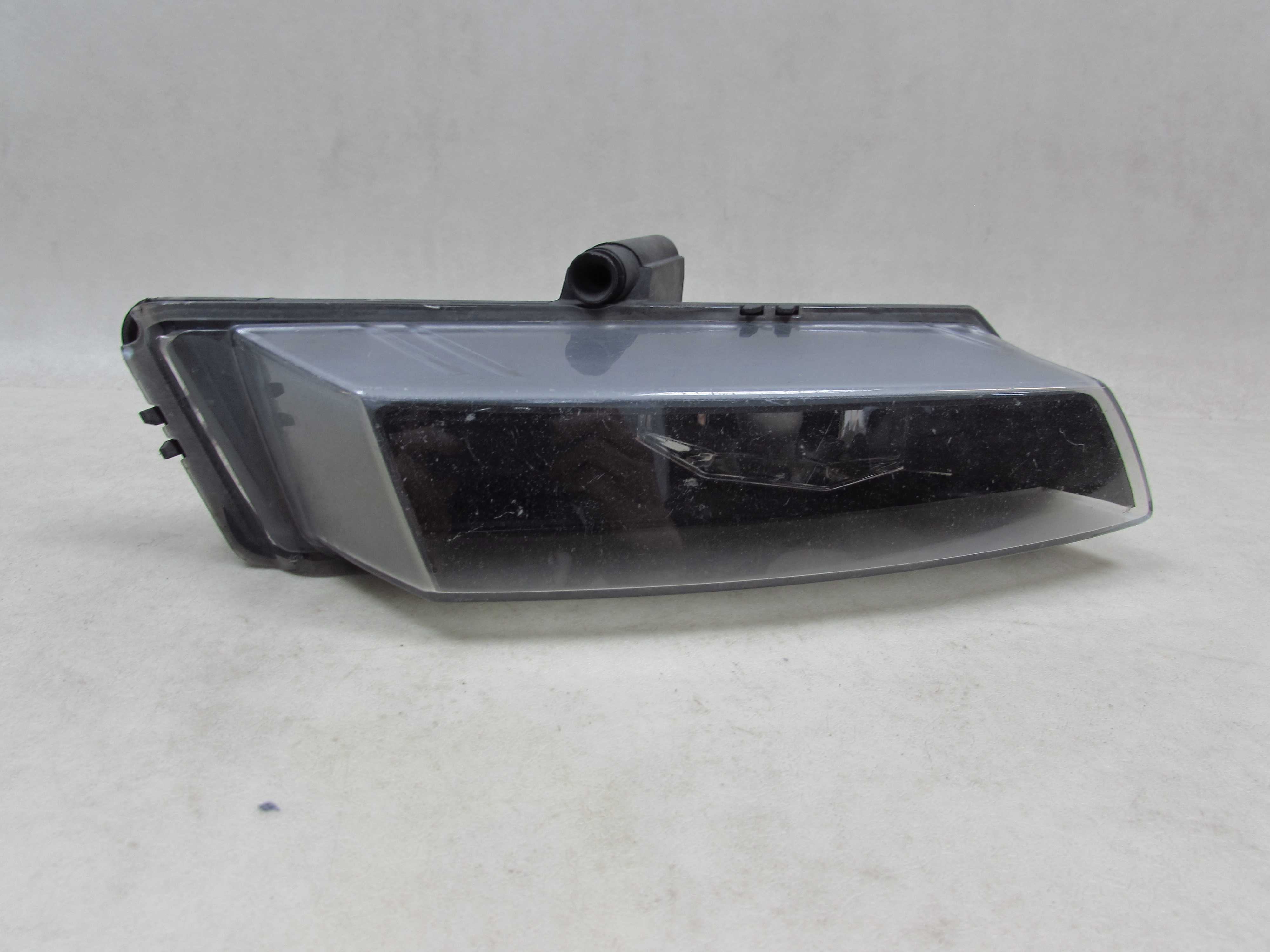 BMW 1 E81 E87 LAMPA HALOGEN PRAWY 0305084002
