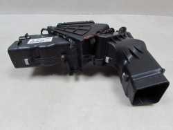 VW PHAETON ROZDZIELACZ TUNEL DMUCHAWA PRAWA 3D0819874B 02-10