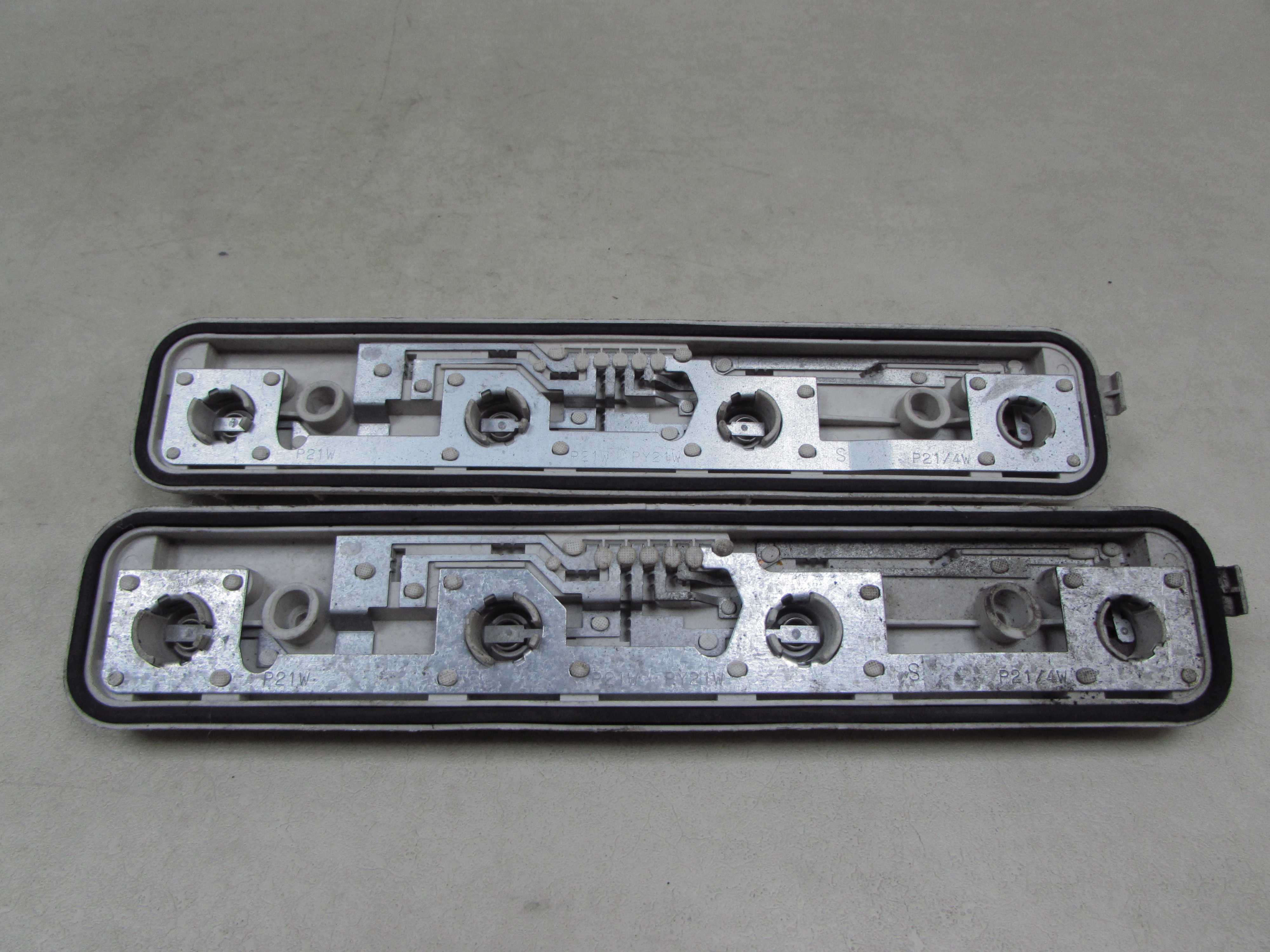FIAT DUCATO BOXER JUMPER 02-06 WKLAD LAMPY LEWY TYL