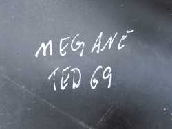 RENAULT MEGANE II LIFT BLOTNIK PRZOD LEWY TED 69 02-09