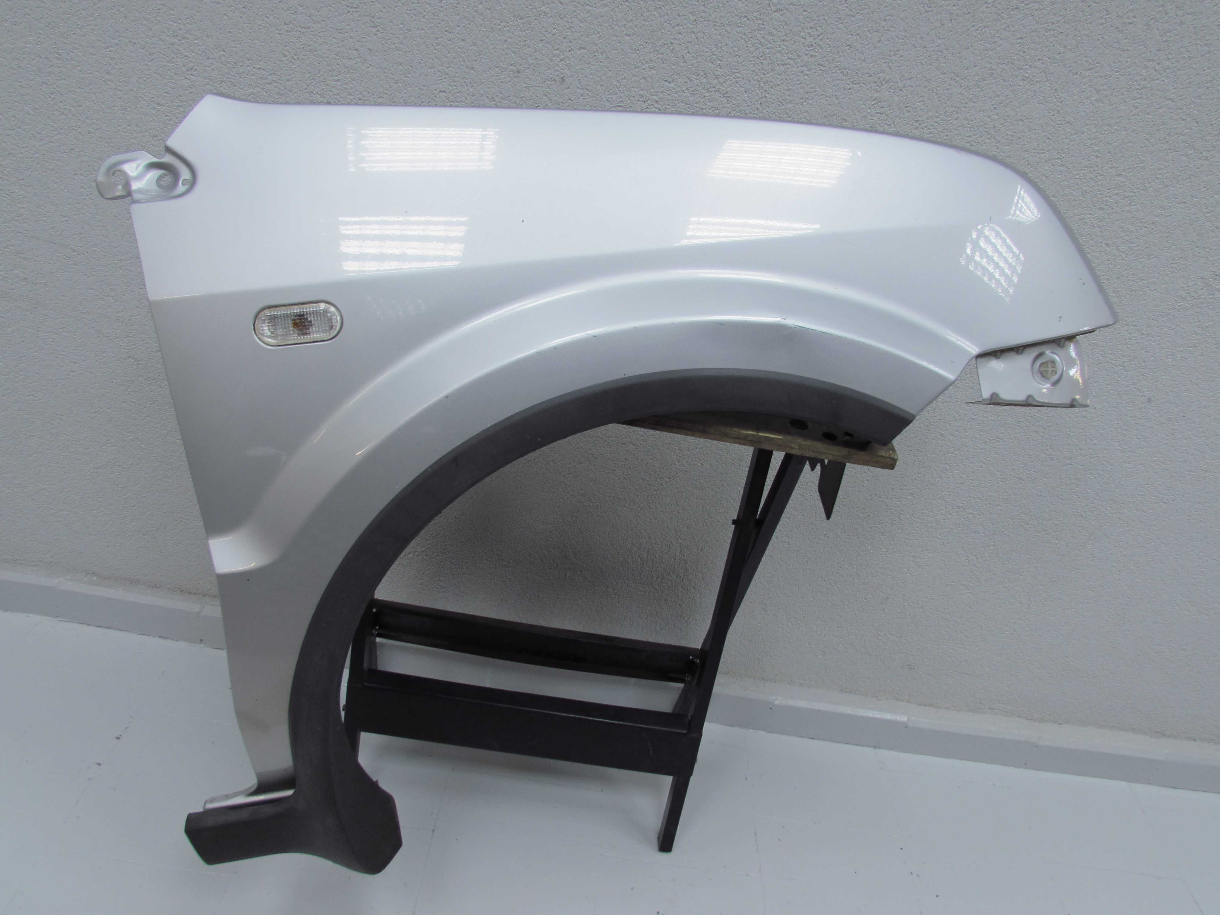 FORD FUSION PLUS LIFT BLOTNIK PRAWY PRZOD 62 05-12