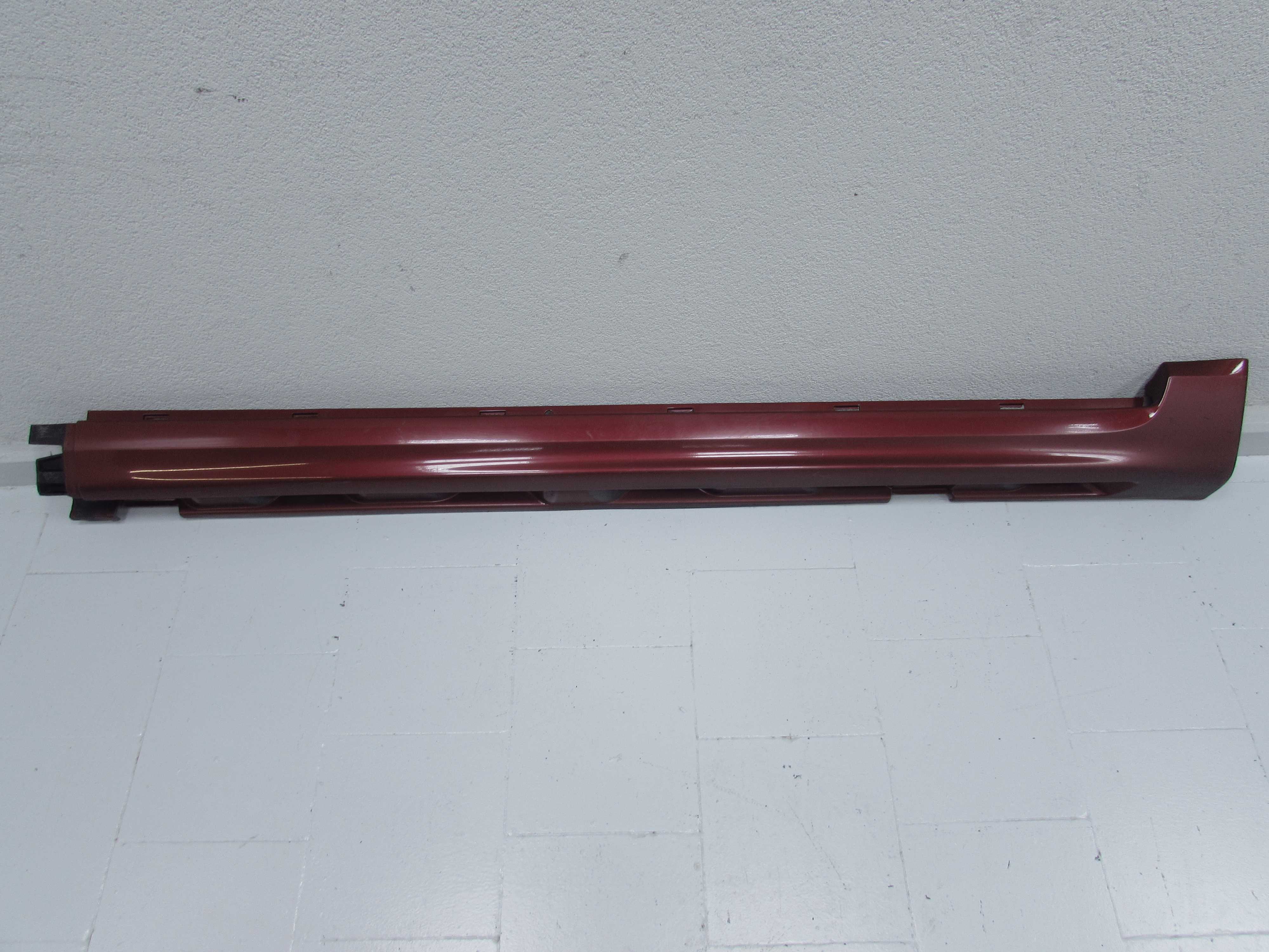 VOLVO V70 III 06-16 PROG LISTWA PROGOWA PRAWA 39808774 702