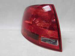 AUDI A4 B7 AVANT KOMBI LAMPA TYL BLOTNIKA LEWA 04-08 8E9945095E