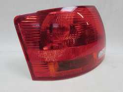 AUDI A4 B7 AVANT KOMBI LAMPA TYL BLOTNIKA LEWA 04-08 8E9945095E