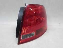 AUDI A4 B7 AVANT KOMBI LAMPA TYL BLOTNIKA PRAWA 04-08 8E9945096E