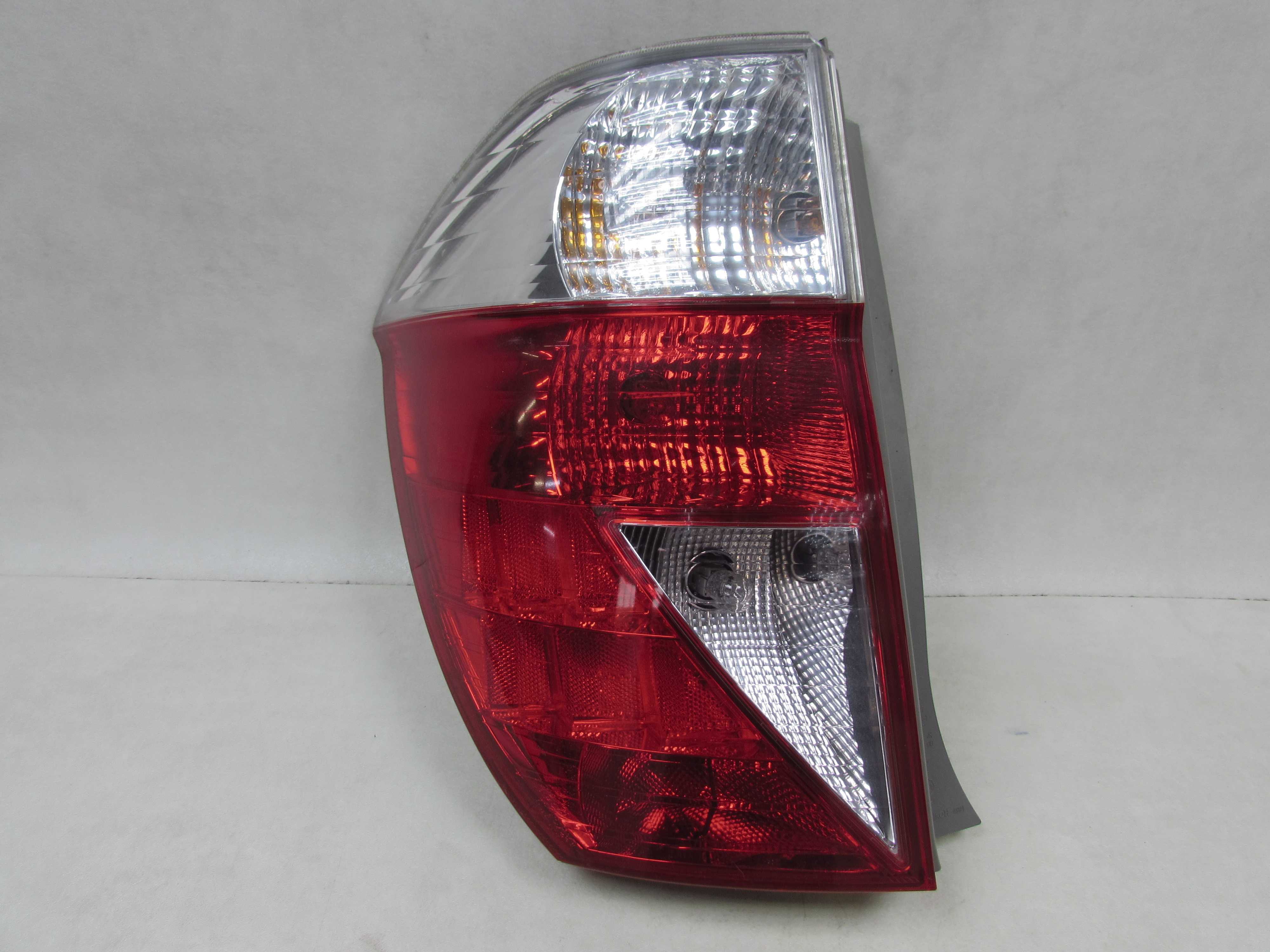 HONDA FR-V FRV LAMPA TYL LEWA 04-09