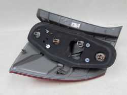HONDA FR-V FRV LAMPA TYL PRAWA 04-09