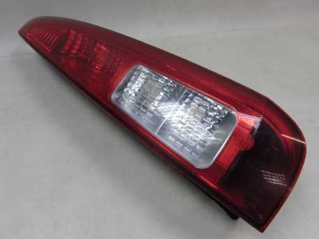 FORD FUSION LIFT LAMPA TYL PRAWA 6N11-13404-A 05-13