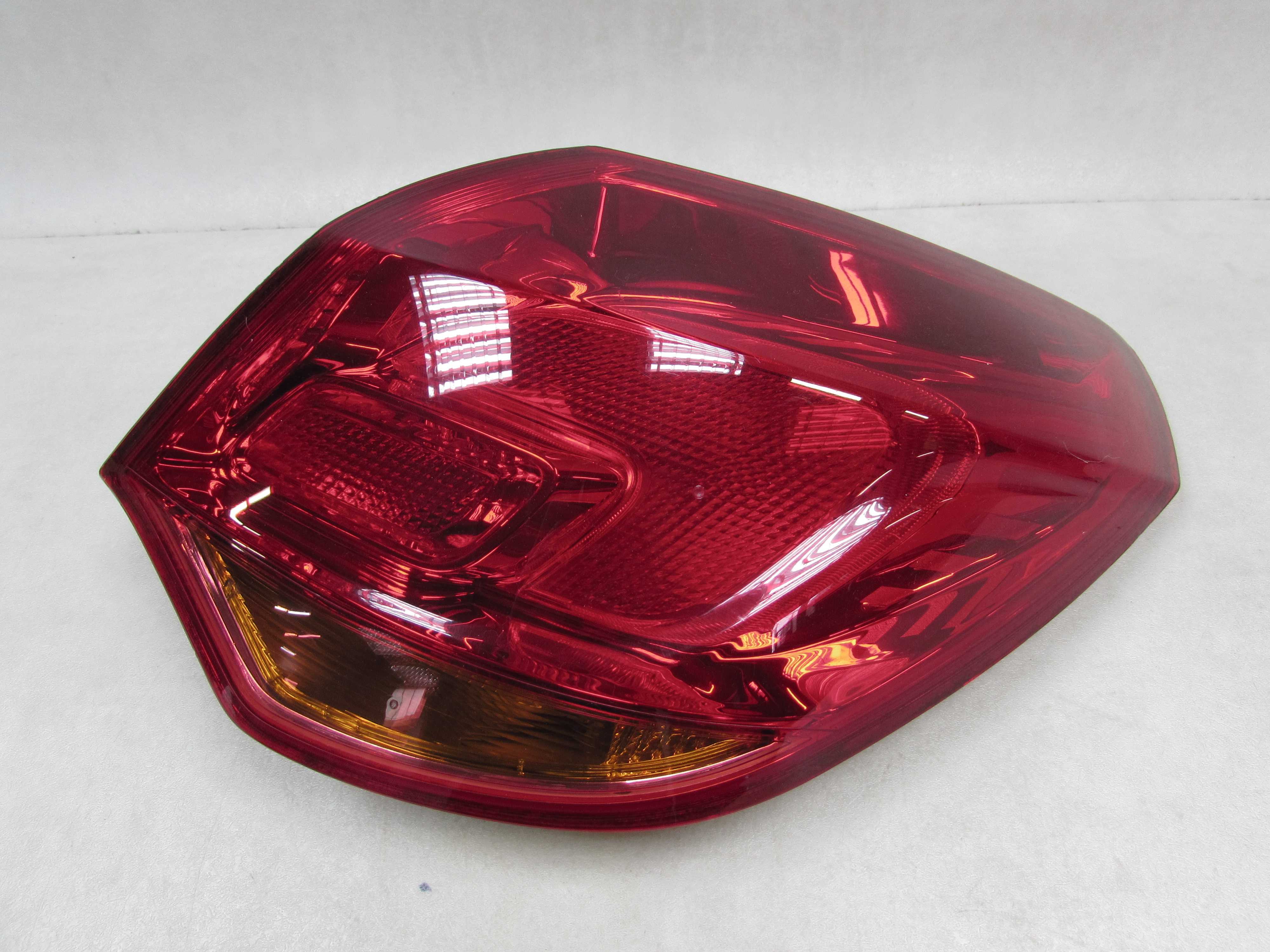 OPEL ASTRA J LIFT FL HB 12-15 LAMPA TYL PRAWA