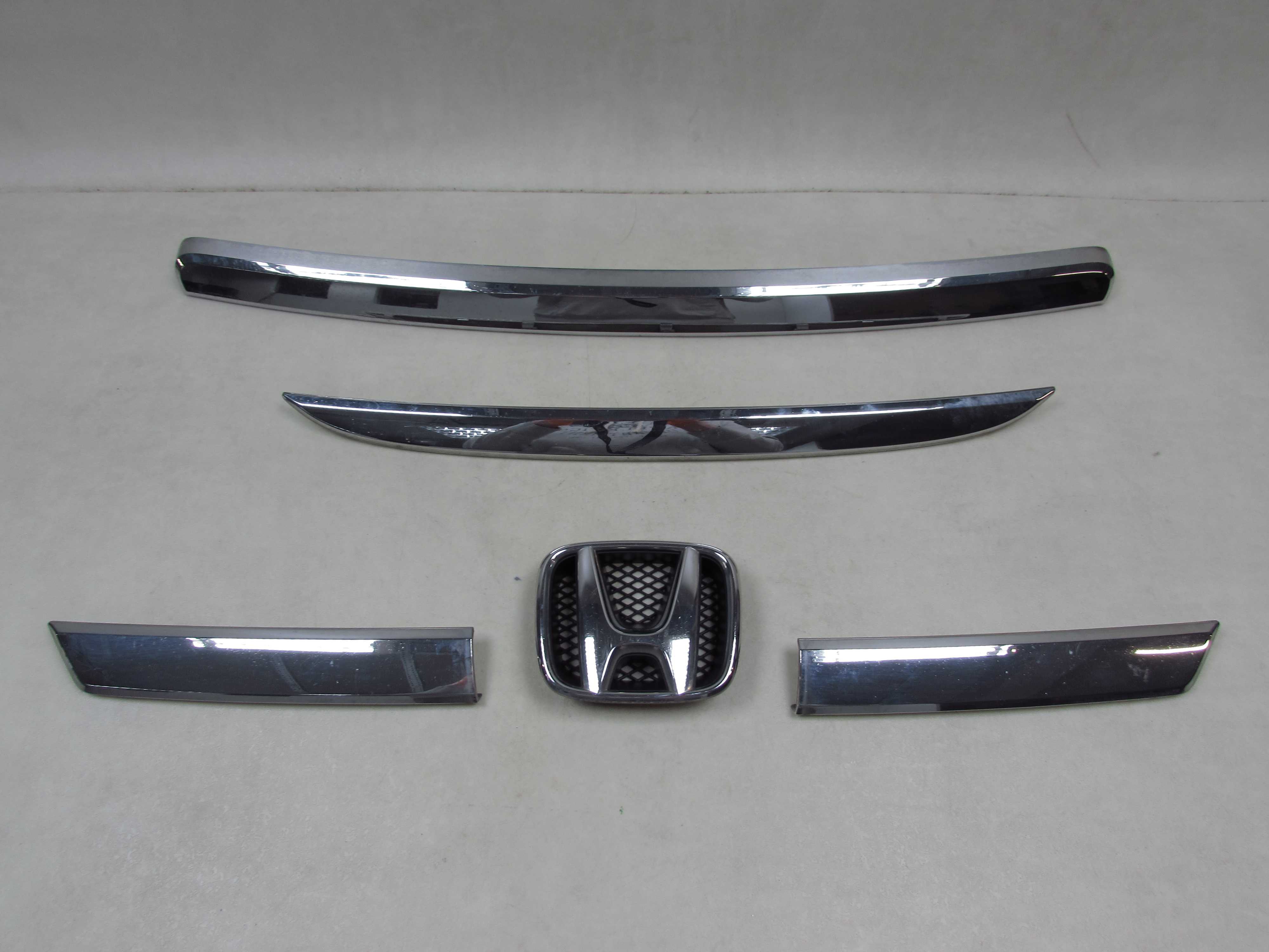 HONDA FR-V FRV LISTWA ATRAPA CHLODNICY CHROM KPL 04-09