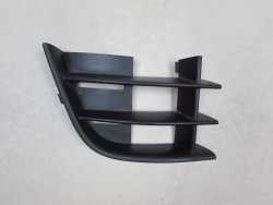 SKODA ROOMSTER FABIA II LIFT KRATKA ZDERZAKA PRAWA 5J0853666A  10-15