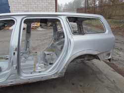 VOLVO V70 III XC70 III 07-16 CWIARTKA PROG SLUPEK LEWY 477-46