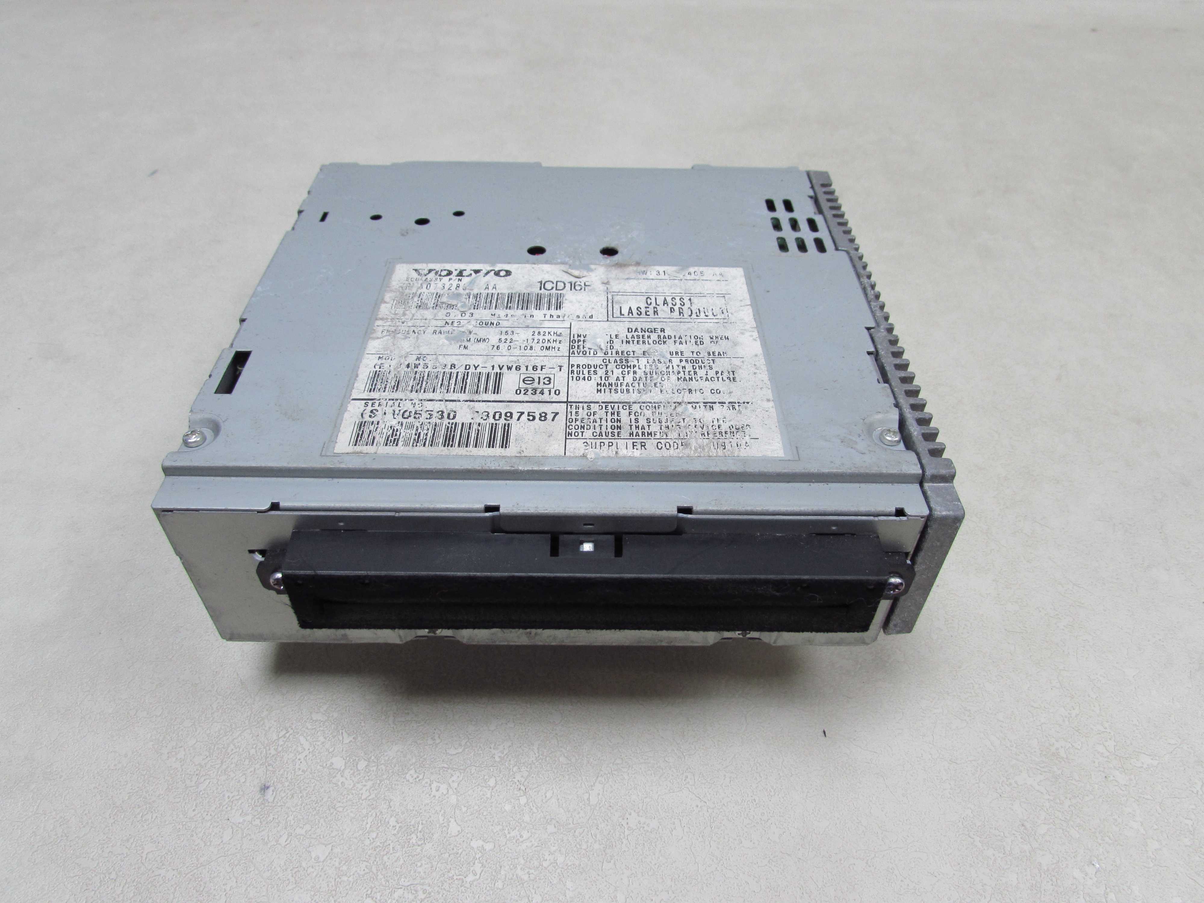 VOLVO C30 S40 V50 04-14 RADIO CD CZYTNIK 30732850AA