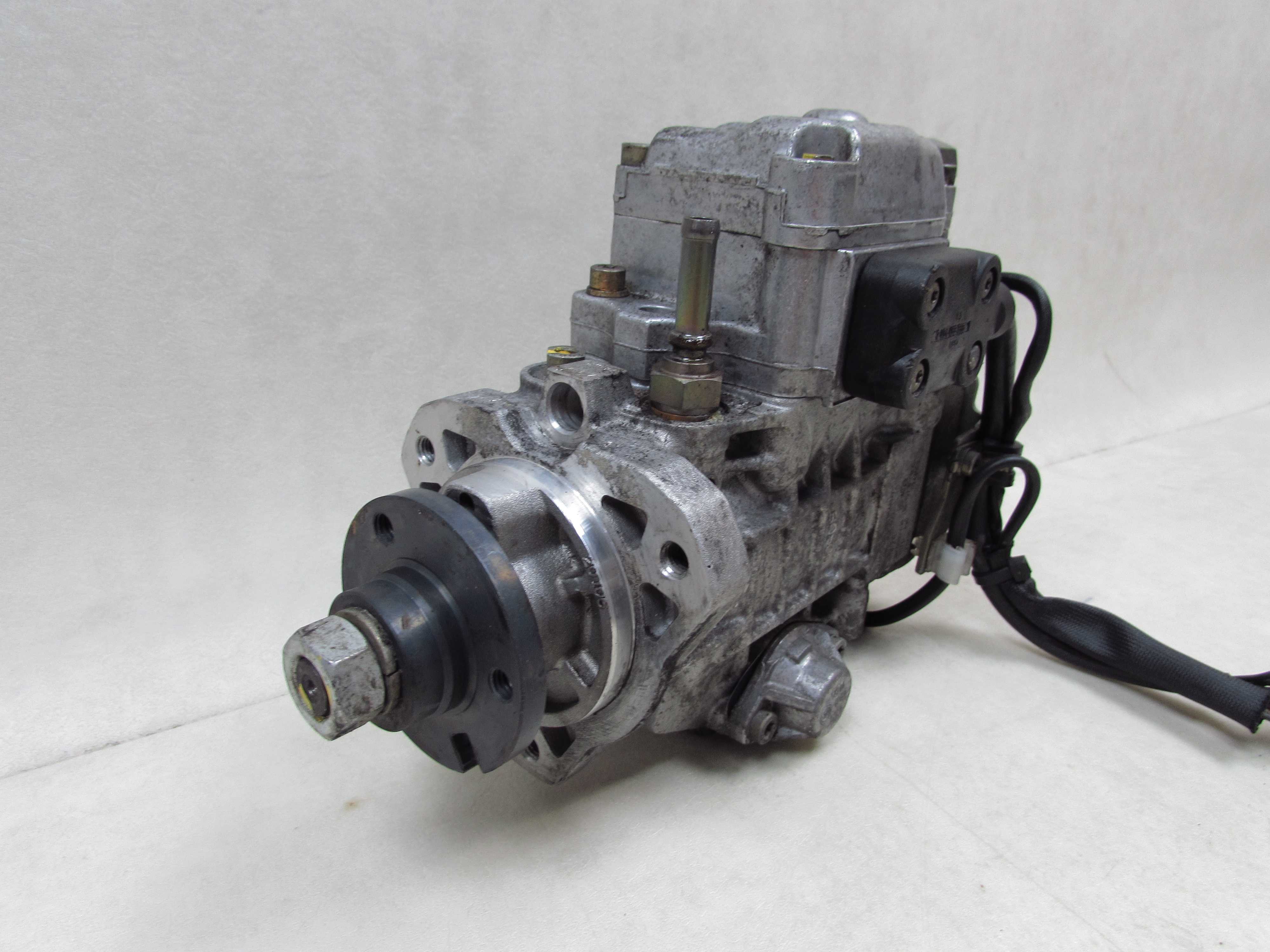 VW SEAT SKODA AUDI 1.9 TDI POMPA WTRYSKOWA PALIWA  0460404972 038130107B
