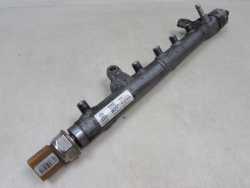 VW AUDI 1.6 LISTWA WTRYSKOWA CZUJNIK 03L130089B 03L906051