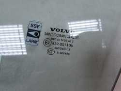 VOLVO S60 V70 XC70 SZYBA BOCZNA DRZWI PRZOD LEWA 03 43R-001106