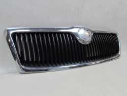 SKODA OCTAVIA II ATRAPA GRILL ZDERZAKA 1Z0853668 04-08