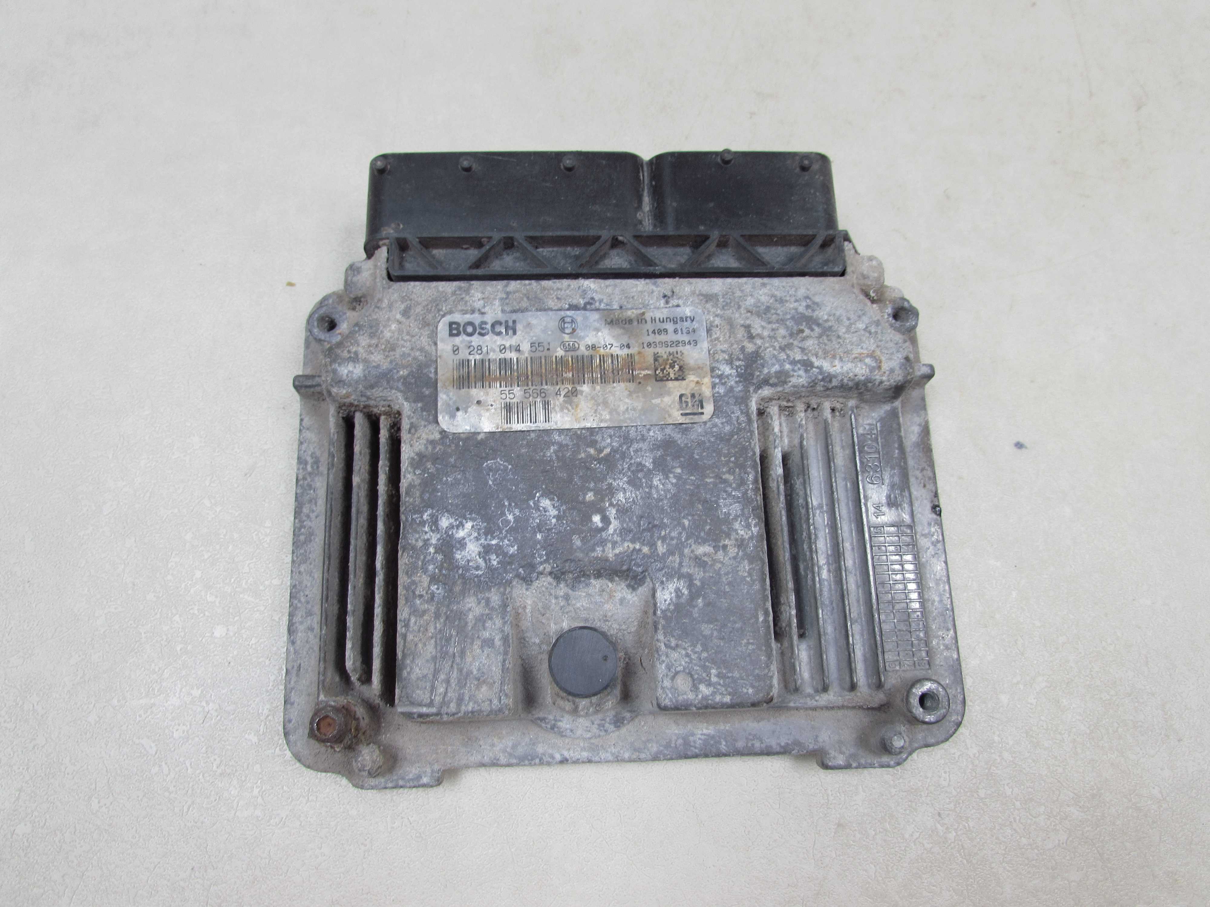 SAAB 93 9-3 1.9 CDTI KOMPUTER STEROWNIK SILNIKA 0281014551 55566420