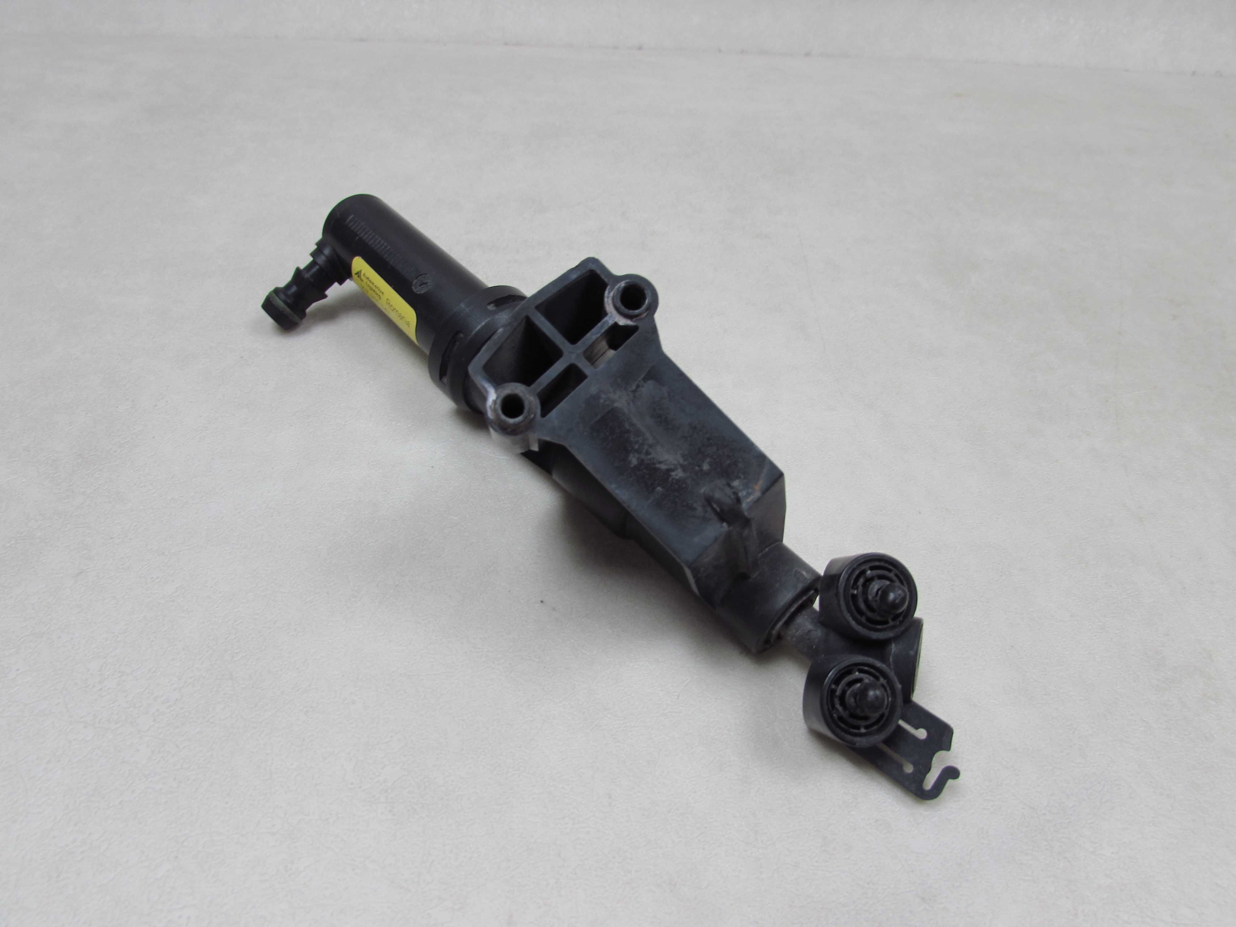 VOLVO S40 V50 SPRYSKIWACZ LAMPY REFLEKTORA LEWY XENON 30661085 04-12