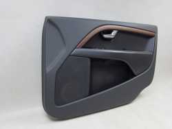 VOLVO S80 II V70 06-13 TAPICERKA BOCZEK DRZWI SKORA DREWNO PRZOD PRAWY 39883510 8686853