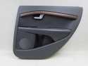 VOLVO S80 II V70 XC70 06-16 TAPICERKA BOCZEK DRZWI SKORA DREWNO TYL PRAWY 39878955