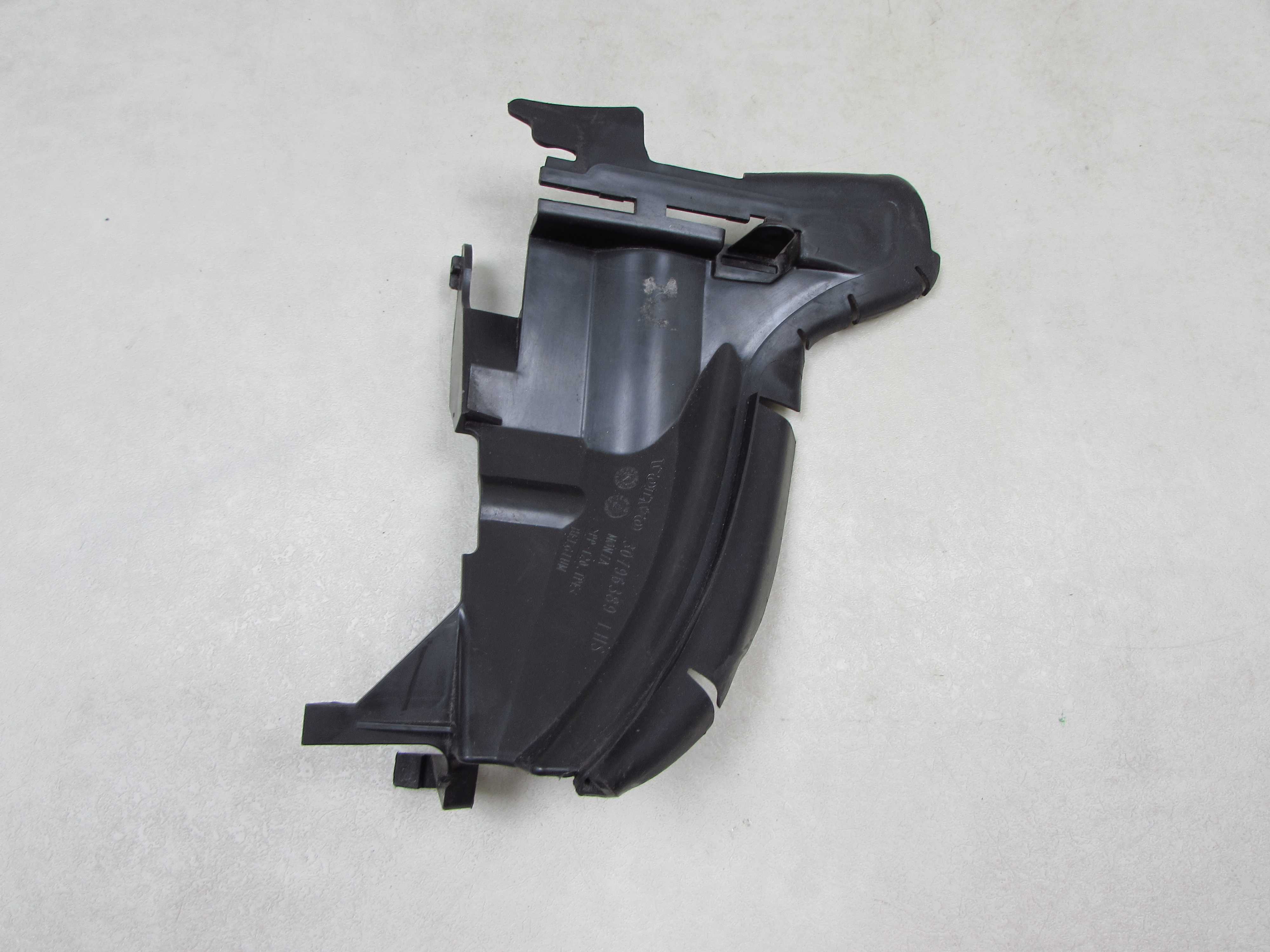 VOLVO S80 II V70 III XC70 06-16 KIEROWNICA POWIETRZA LEWA 30796389