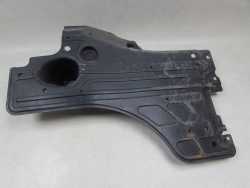 VOLVO XC60 XC70 06-17 OSLONA PLYTA PODWOZIA PRAWA 31200365