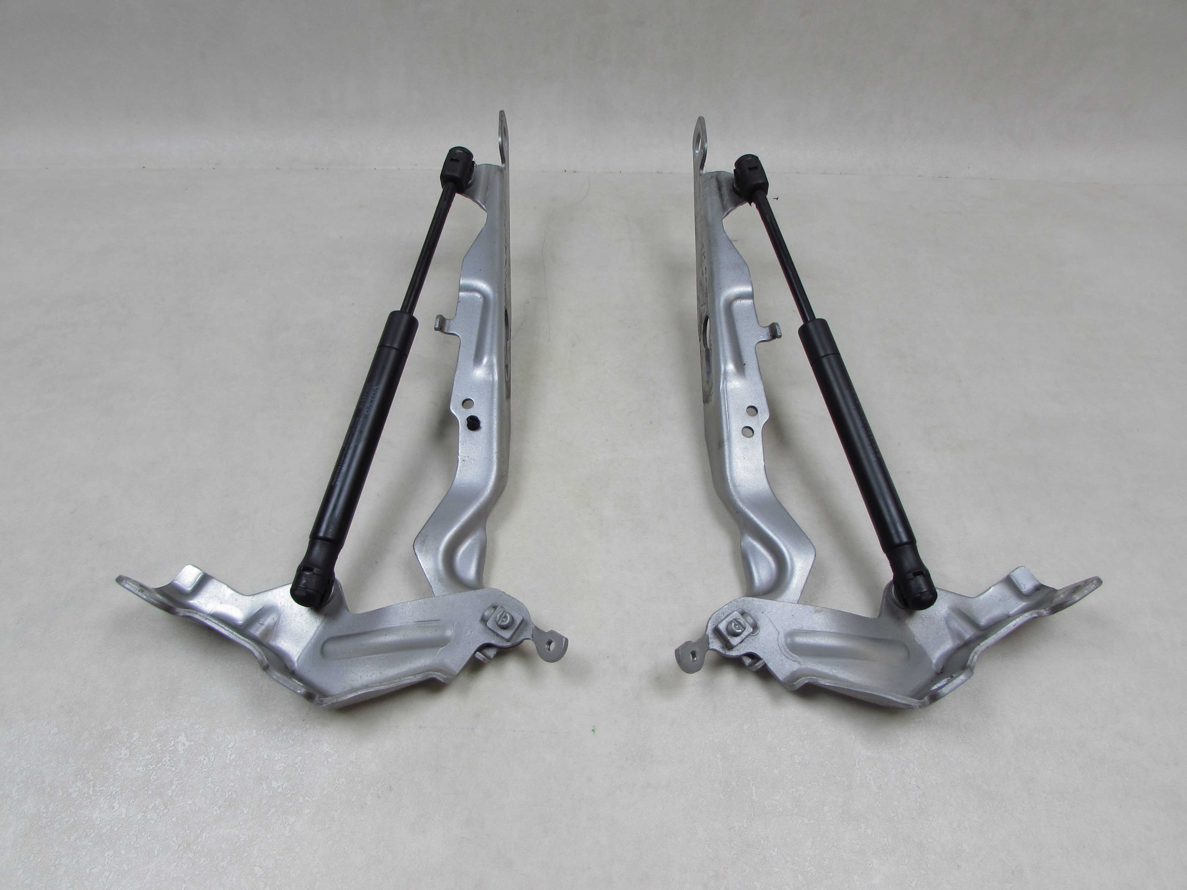 VOLVO S80 II V70 III XC70 II 06-16 ZAWIASY MASKI 477 LEWY PRAWY 31250186 31250185 SILOWNIKI