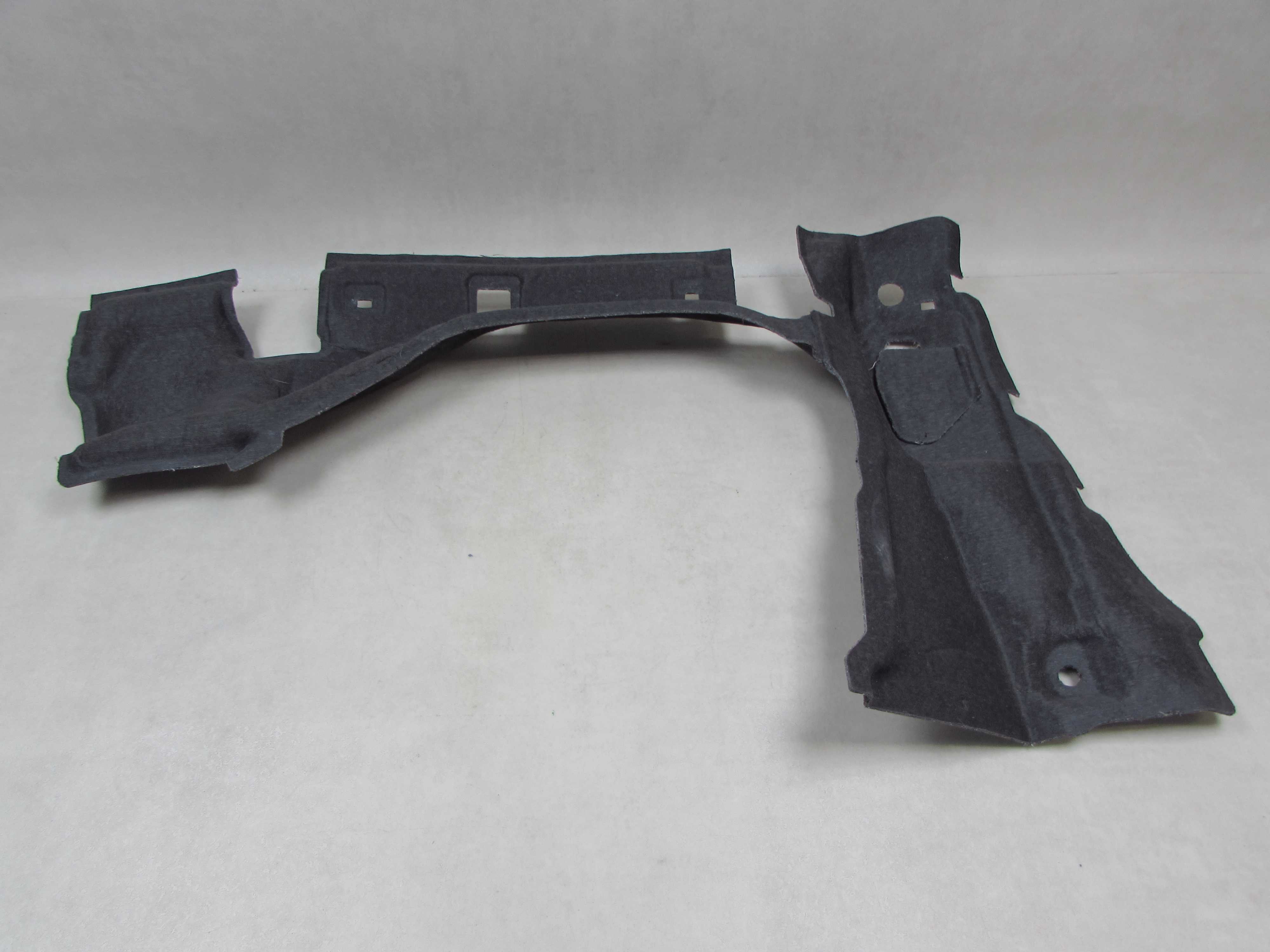 VOLVO V70 III XC70 06-16 DYWAN WYGLUSZENIE PODLOGI TYL 39993020