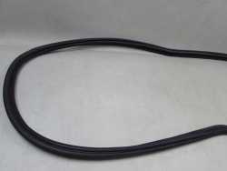 VOLVO V70 III XC70 06-16 USZCZELKA KLAPY BAGAZNIKA TYL