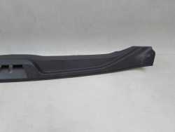 VOLVO V70 III XC70 06-16 OSLONA PASA PROGU BAGAZNIKA TYL