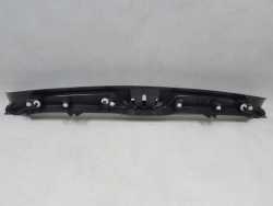 VOLVO V70 III XC70 06-16 OSLONA PASA PROGU BAGAZNIKA TYL