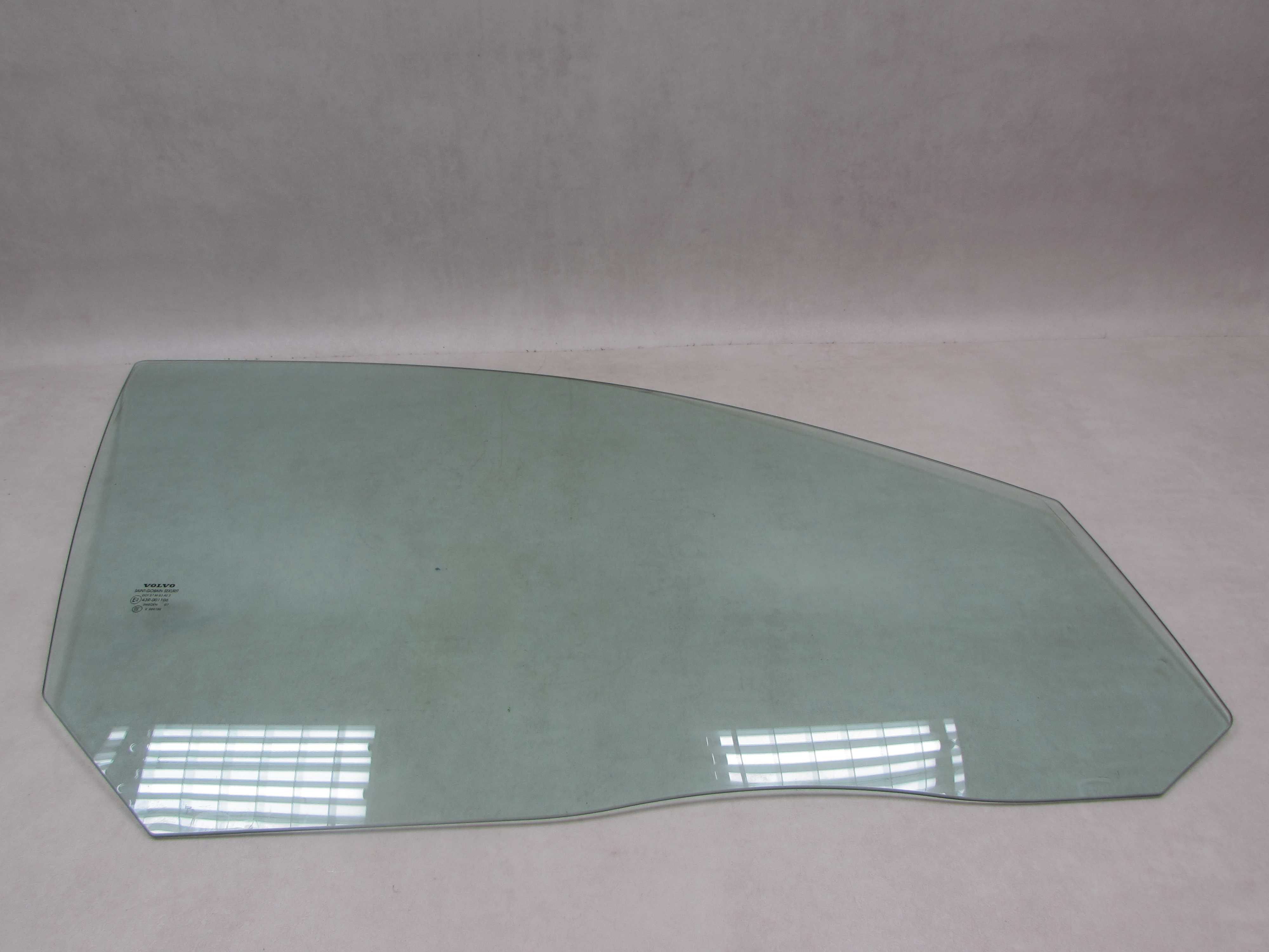 VOLVO S80 II V70 III XC70 06-16 SZYBA BOCZNA DRZWI PRZOD PRAWA