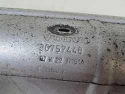 VOLVO S80 II V70 III 06-13 2.4 D5 OSLONA TERMICZNA 30757440