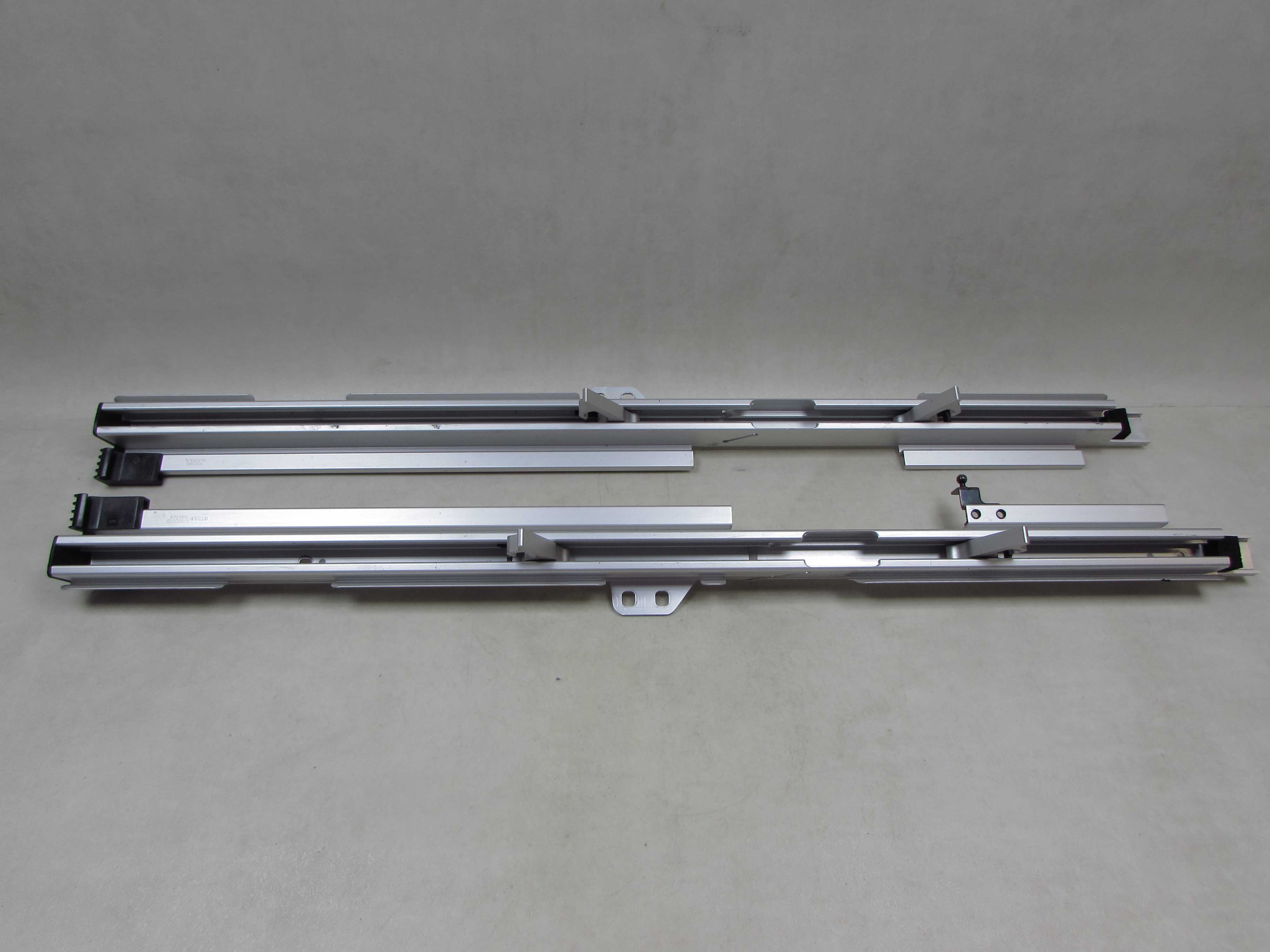 VOLVO V70 III XC70 06-13 SZYNY PROWADNICE BAGAZNIKA LEWY PRAWY TYL