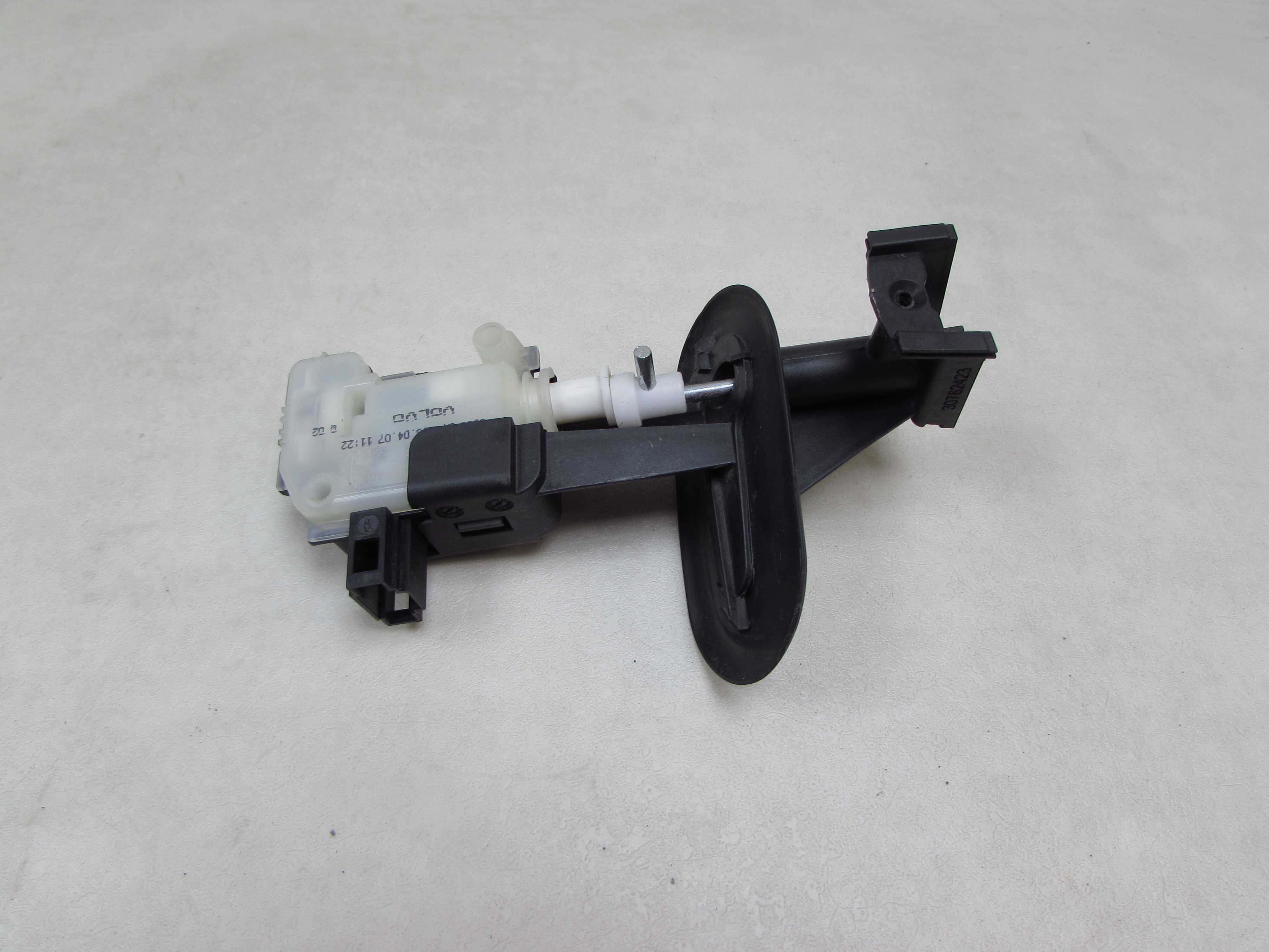 VOLVO S80 II V70 III XC70 III XC60 07-16 SILOWNIK ZAMEK KLAPKI PALIWA 8066271 30762423