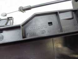 VOLVO S80 II V70 III XC70 XC60 C70 06-17 KLAMKA ZEWNETRZNA PODSTAWA KASETA PRAWA PRZOD KEYLESS 477 30661073