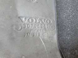 VOLVO V70 III AWD XC70 XC90 2.4 D5 06-16 BAK ZBIORNIK PALIWA 31274179