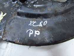 VOLVO XC60 2.4 D5 AWD 08- PIASTA ZWROTNICA PRZOD PRAWA