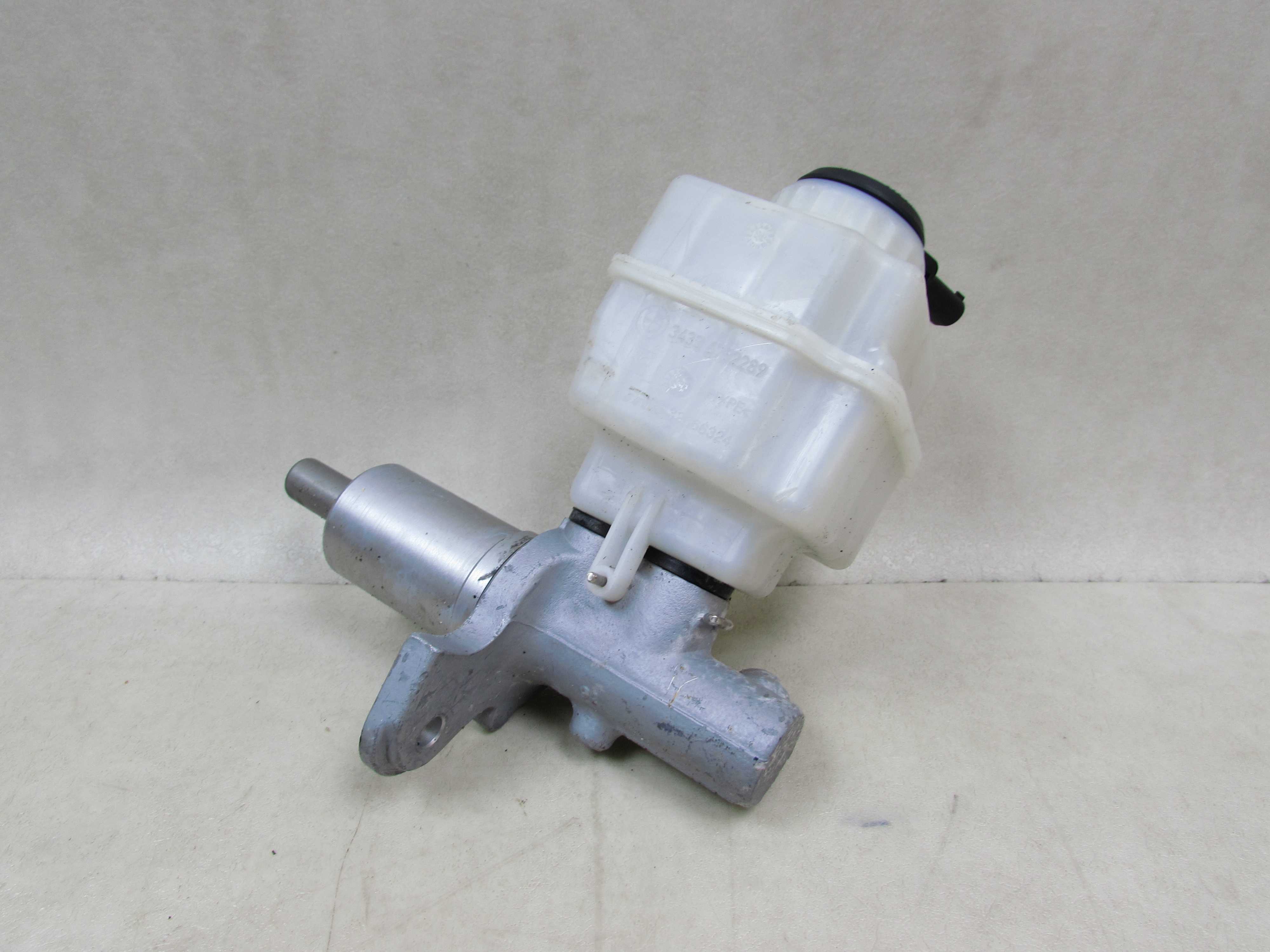 BMW 5 F06 F07 F10 F11 F13 GT POMPA HAMULCOWA ZBIORNICZEK 6782289