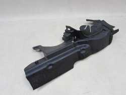 VOLVO XC60 08-17 KIEROWNICA POWIETRZA OSLONA CHLODNICY PRAWA 30764573