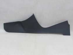 VOLVO XC60 08-17 OSLONA ZASLEPKA TUNELU SRODKOWEGO DESKI LEWA 1284833