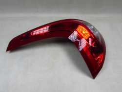 VOLVO XC60 08-17 LAMPA TYL LEWA 90007892 EU